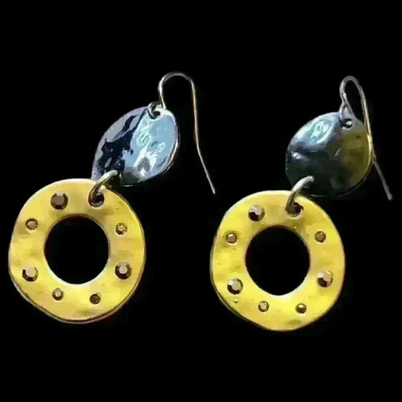 Unbranded Jewelry - LIGHTWEIGHT Unisex BRONZE GOLD and BLACK Dangle Earrings Goes with Everything